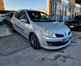 Renault Clio Storia 1.2 16v 5 porte Confort