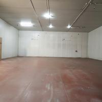 Capannone/magazzino 400 mq -Pero (Milano)