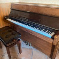 pianoforte verticale usato