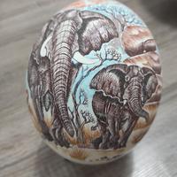 Incisione su Uovo Struzzo 