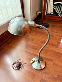 Lampada da tavolo anni 60 design modernariato