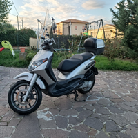 Piaggio Beverly 200