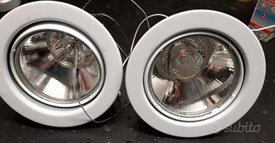 Porta faretto a incasso  e  N°14  Faretti Spediti