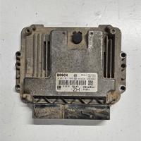ECU OPEL ASTRA 1.7 CDTI CODICE: 0281011943.