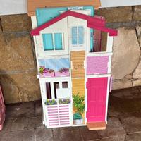 Casa delle Barbie perfettamente funzionante