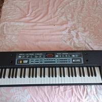 Pianola Yamaha (con custodia)