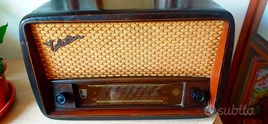 Radio vintage Telefunken valvolare in legno