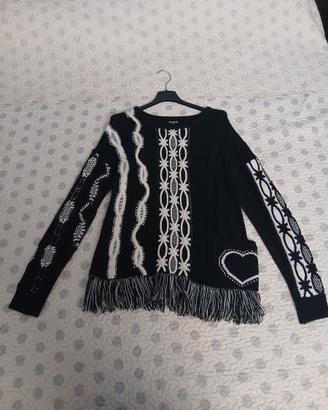 Maglione lungo nero con frange Desigual da donna