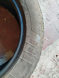 Gomme 225/55/18 kleber