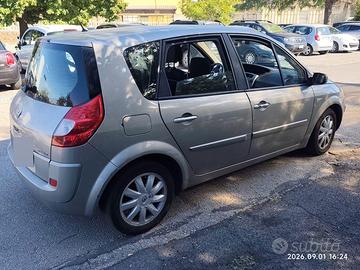 Renault Scenic II – Meccanica curata e pronta uso