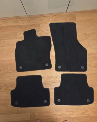 Set completo di Tappetini Mazda CX 30 anno 2021