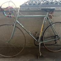 Bici da corsa vintage torpado