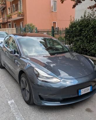 Tesla model 3 long range dual motor pacchetto fsd
