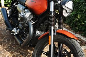 moto guzzi v7 stone 850
