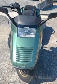 HONDA CN 250