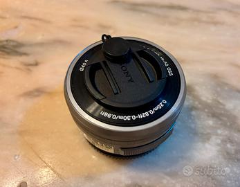 Sony E PZ 16-50mm f/3.5-5.6  Obiettivo (SELP1650)