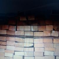 Travetti in legno-utilizzo vario