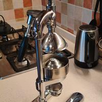 Spremi melograni e agrumi