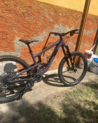 Santa Cruz Bronson V3 Carbon