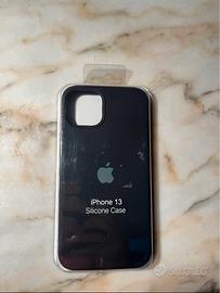 Cover per Apple iPhone 13 /13 Pro in silicone nero
