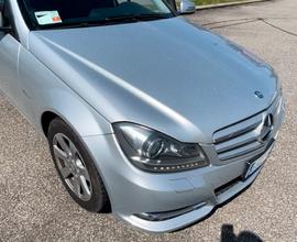 Mercedes classe c 2.0 136CV 2011