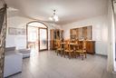 villetta-a-schiera-trilivelli-doppio-cortile