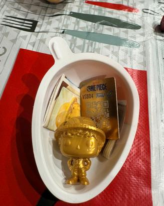 Kinder joy luffy gold