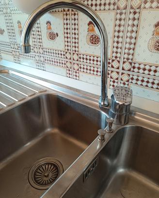 lavello acciaio Alpes-inox con miscelatore