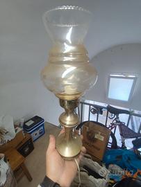 lampada da tavolo e scrivania vintage in ottone