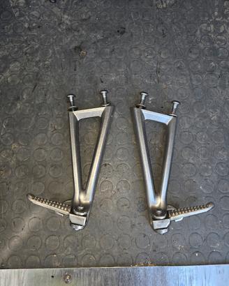 Pedane passeggero yamaha yzf r6