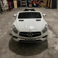 Auto elettrica per bambini