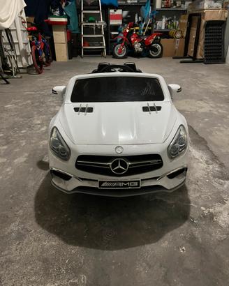 Auto elettrica per bambini