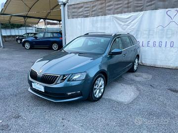 Skoda Octavia 1.6 Tdi cv S.W. DSG Automatica Navig