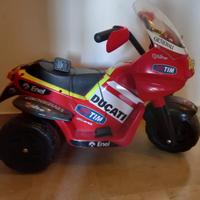 MOTO ELETTRICA PEG PEREGO 6V DUCATI DESMOSEDICI