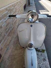 vespa 125 primavera anni 70 