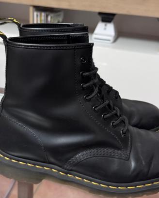 Dr. Martens UOMO