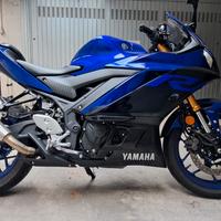 Yamaha R3 (2019) Blu –  6.000 km - scarico arrow