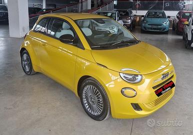 FIAT 500 Hybrid Hybrid Icon