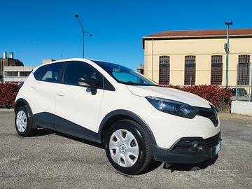 Renault Captur TCe 12V 90 CV - euro6 km 67500