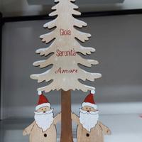 albero in legno con scritta