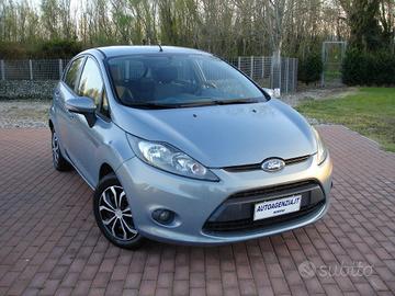 FORD Fiesta 1.4 TDCi 68CV 5 porte