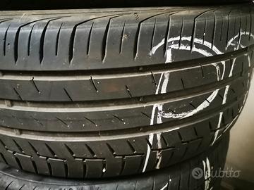 gomme 235 55 18