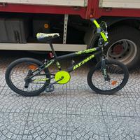 Bicicletta BMX Atala