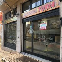 NEGOZIO A DARFO BOARIO TERME
