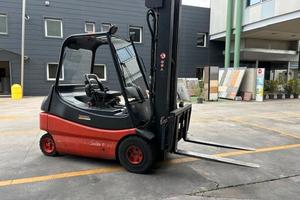 MULETTO FRONTALE LINDE E25-1