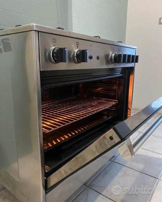 Cucina a gas con forno