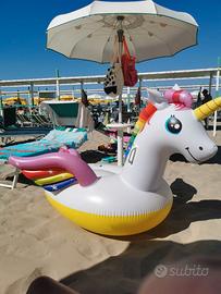 Gonfiabile unicorno