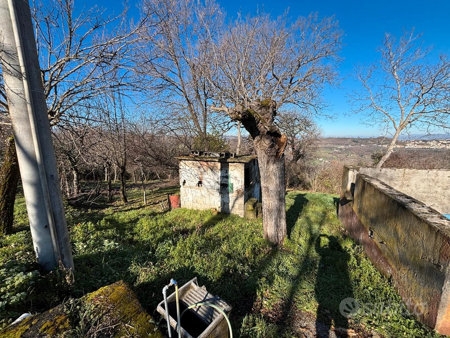 Terreno agricolo con deposito e pozzo - Altro