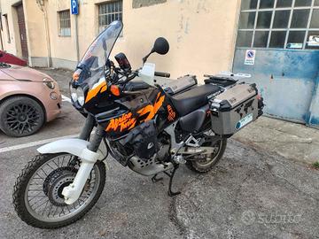 Africa Twin 750 RD07