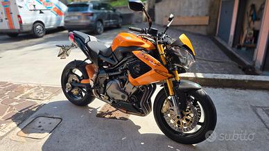 BENELLI TNT 899